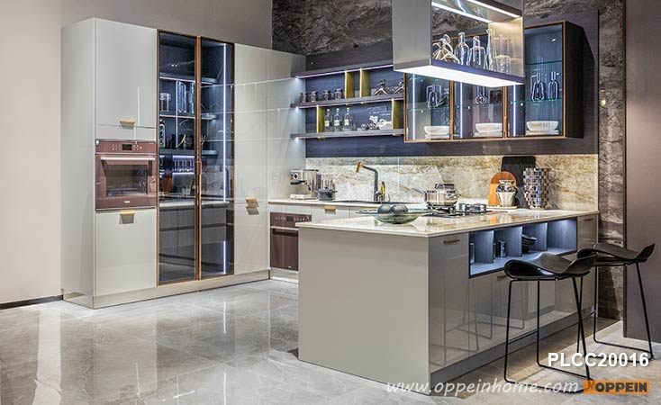 Grey Modern Lacquer Kitchen with Glass Cabinet PLCC20016